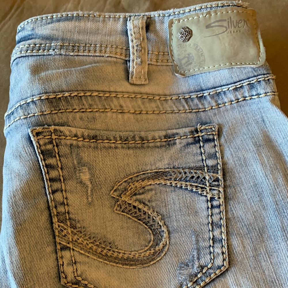 Silver Jeans Tuesday style super stretch jeans